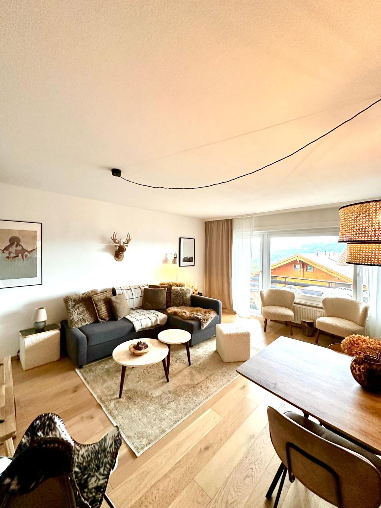 Window On Crans Montana, Appartement Avec Vue Sur Les Alpes Luaran gambar